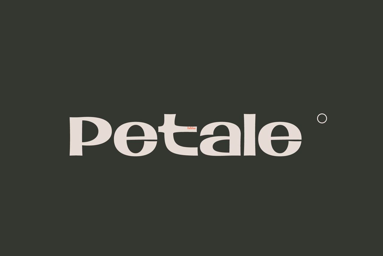 Petale Typeface